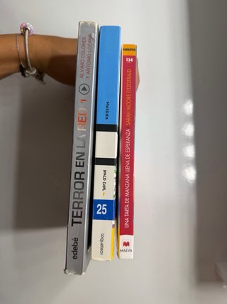 Lote 3 libros juveniles