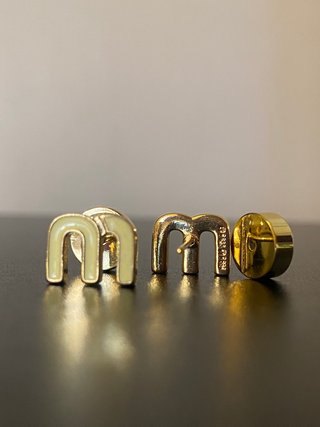 Orecchini Miu Miu Logo Oro