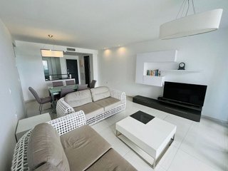 Piso en venta en  El Acequión - Los Naúfragos en Torrevieja