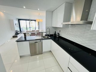 Piso en venta en  El Acequión - Los Naúfragos en Torrevieja