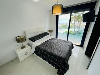 Piso en venta en  El Acequión - Los Naúfragos en Torrevieja