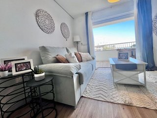 Piso en venta en  El Acequión - Los Naúfragos en Torrevieja