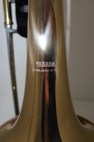 Trombón Bajo Yamaha YBL-421G