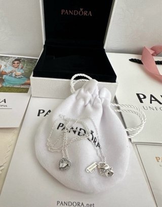 Collar Pandora de plata 925 con corazón blanco