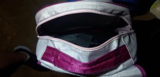 Mochila Umbro Gris y Rosa