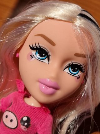 Bratz Instapets Cloe