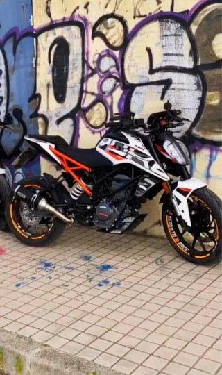KTM Duke 125