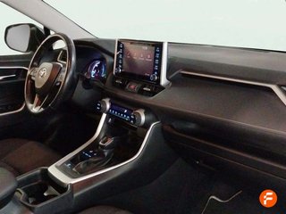 Toyota Rav4 2.5l 220H Advance