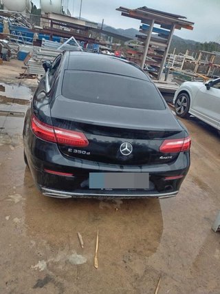 A6420108309 tapa motor mercedes-benz clase e 98582