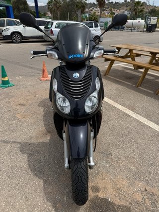 Piaggio Carnaby 250cc Negra