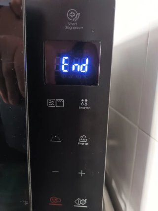 Microondas LG MH6535GDS NeoChef 25L
