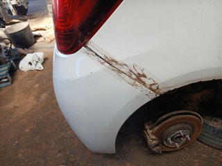 PARAGOLPES TRASERO Toyota Yaris (P13)(2014->)