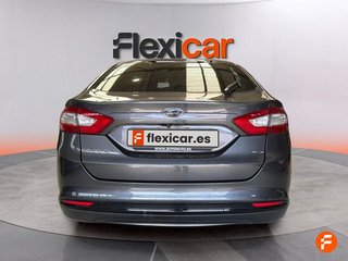 Ford Mondeo 2.0 TDCi 132kW AWD PowShift Vignale Sed.