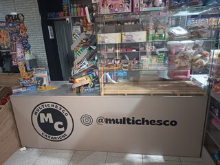 Mostradores de tienda gris