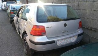 Volkswagen 484772 06a906019ak centralita golf iv