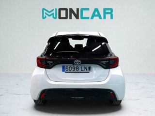 TOYOTA YARIS 1.5 120H Style