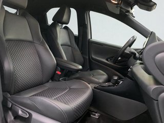 TOYOTA YARIS 1.5 120H Style