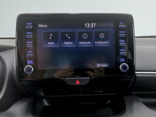 TOYOTA YARIS 1.5 120H Style