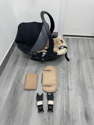 Silla de coche-Maxi cosi con adaptadores Bugaboo