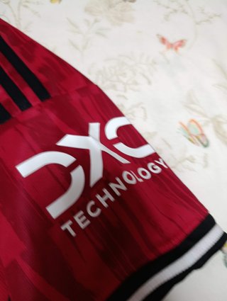 Maglietta calcio nuova taglia XL