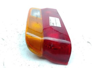 Ford 20527396 piloto trasero izquierdo escort