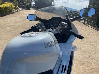 Honda VFR 750 Blanca rc36