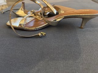 Sandalias doradas Zara Tiras Finas