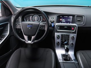 Volvo V60 2.0 D3 Momentum