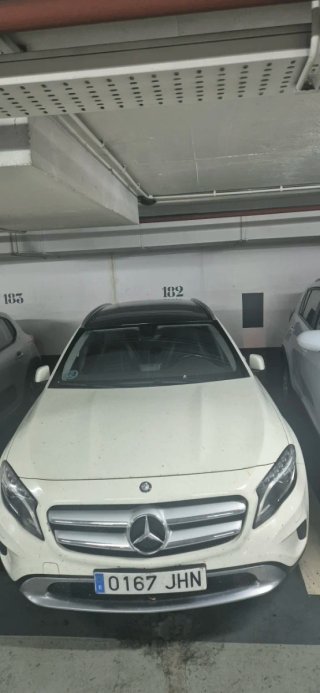 Mercedes-Benz GLA 2015
