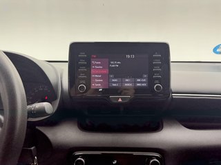 Toyota Yaris 1.5 120H Business Plus