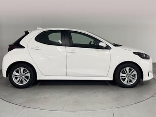 Toyota Yaris 1.5 120H Business Plus