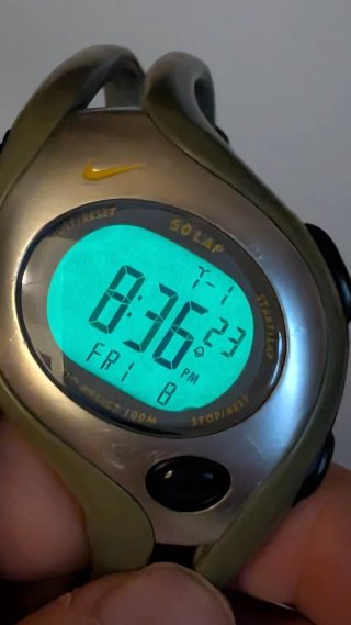 Reloj Nike Alpha Project Y2K Verde/Plata