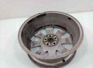 Llanta toyota 42611yy200 avensis berlina 579468