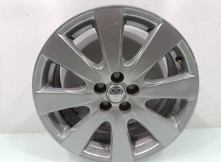 Llanta toyota 42611yy200 avensis berlina 579468