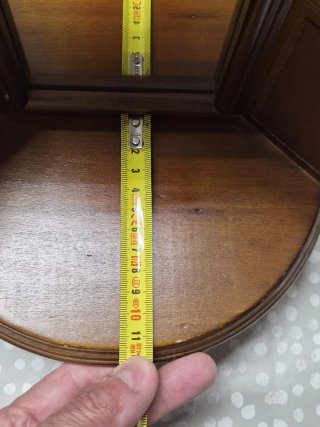 Mensula de madera con espejo