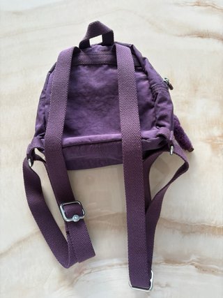Zaino Kipling viola con scimmietta
