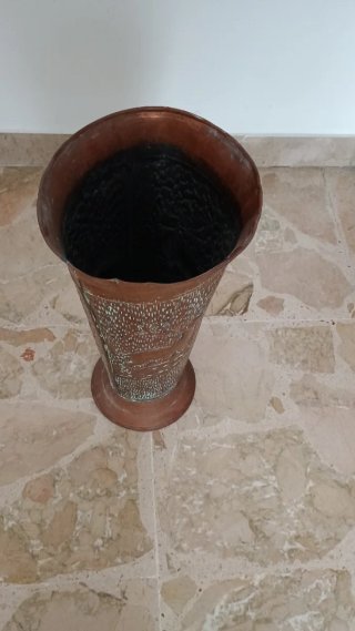 Portaombrelli in metallo con cervo