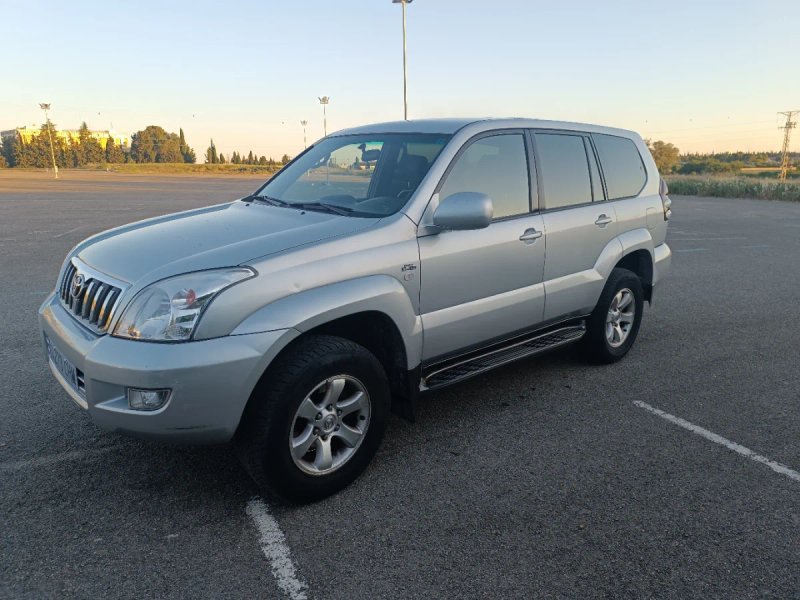 Toyota Land Cruiser 2003 - foto 1