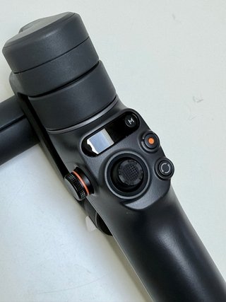 DJI Osmo Mobile 6 Gimbal