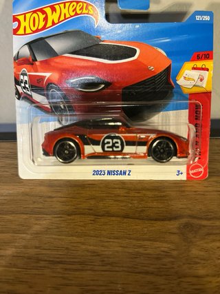Nissan Z 1/64 Hotwheels