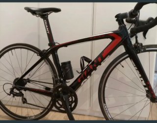 Bicicleta de carretera Giant composite