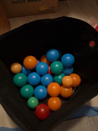 Bolas de plástico para niños