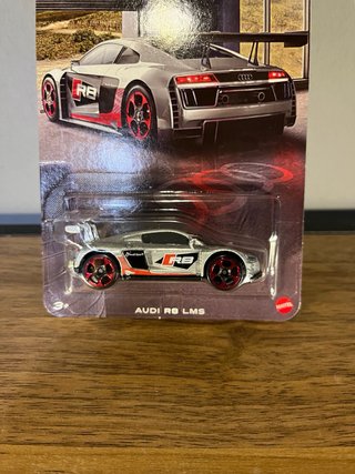 Hotwheels Silver Series Audi R8 LMS 1/64