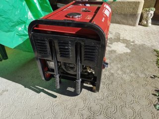 Generador Diésel 7000W Trifásico L.D. MOTOR Lombar