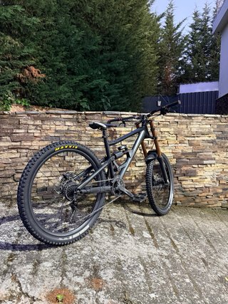 Bici de descenso Muy Buen Estado