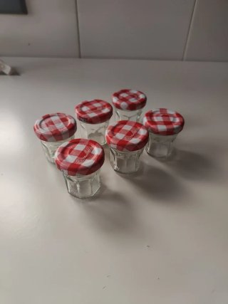 Mini tarros de cristal con tapa