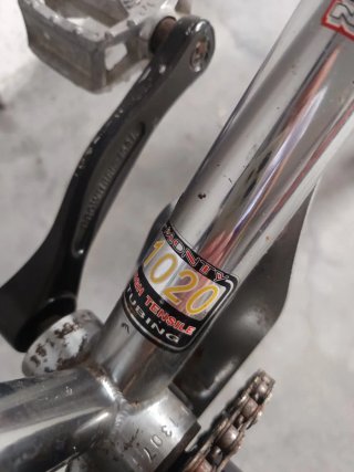 Bicicleta Trial Monty 219
