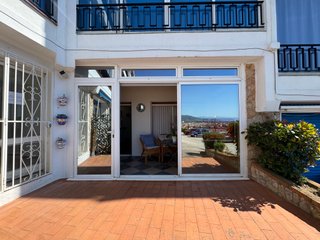 Apartamento con piscina y vistas al mar en Roses