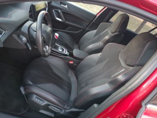Peugeot 308 2016