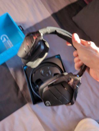 Logitech G933 Artemis Spectrum Wireless